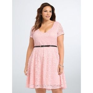 Torrid size 1 Sparkly Lace Short Dress